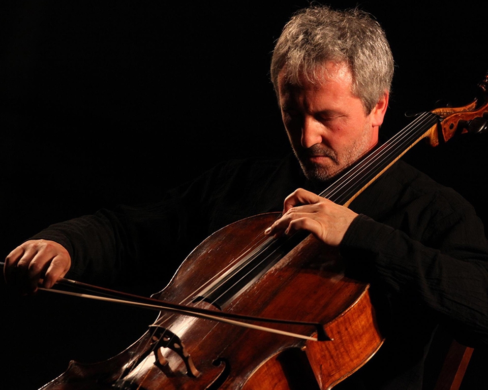 MARIO BRUNELLO